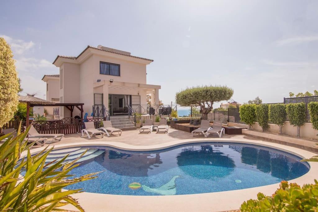 Villa Moderna Con Piscina El Campello Exteriér fotografie